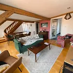 Attic Duplex Apartamento *